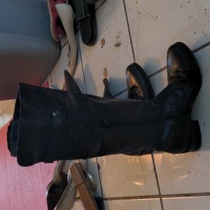 letter boots